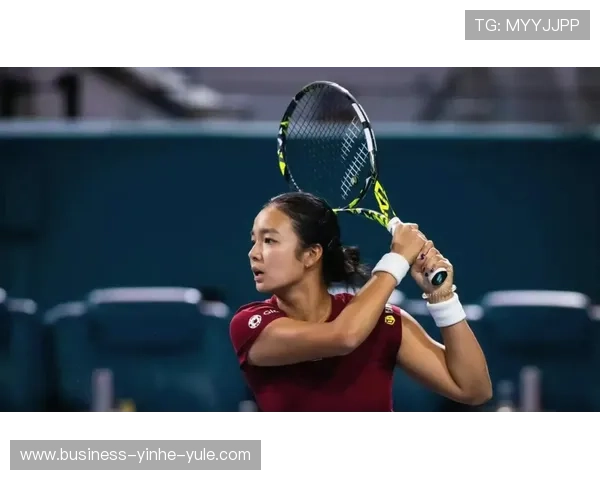 网球赛场精彩瞬间回顾新星崛起与老将争锋局势分析