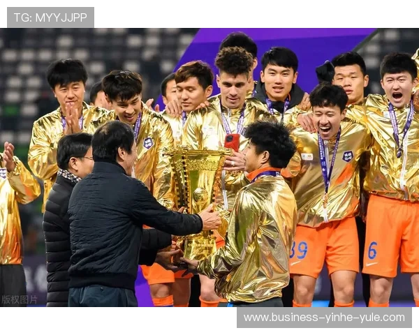 南特俱乐部最新动态引发球迷热议未来赛季阵容调整前瞻 南特俱乐部最新动态引发球迷热议未来赛季阵容调整前瞻